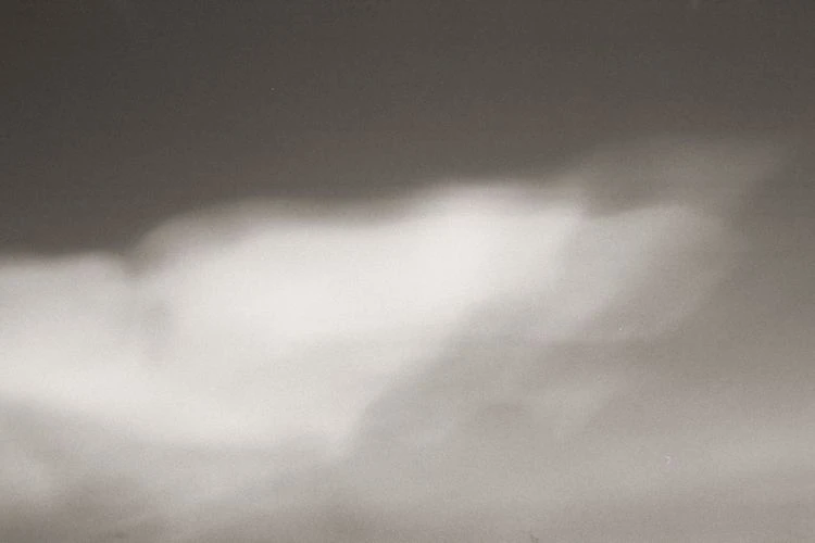 Ilze, 33 story cover